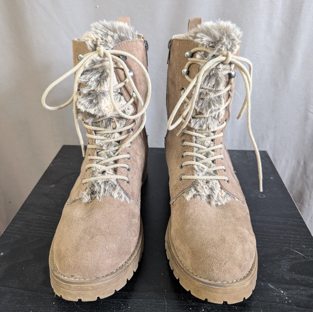 Size 11 Faux Suede Combat Style Boots-EUC - Picture 3 of 10